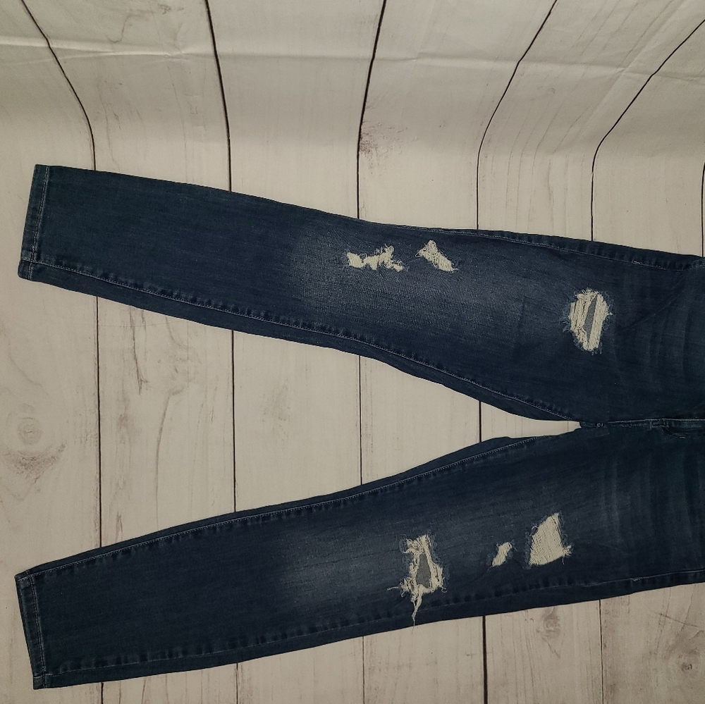 Guess Jeans